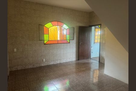 Casa para alugar com 3 quartos, 150m² em Etelvina Carneiro, Belo Horizonte