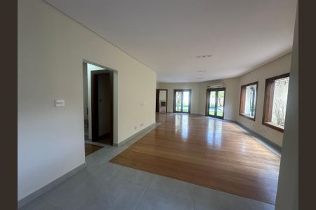 Sala de casa de condomínio à venda com 3 quartos, 362m² em Alphaville Residencial Um, Barueri