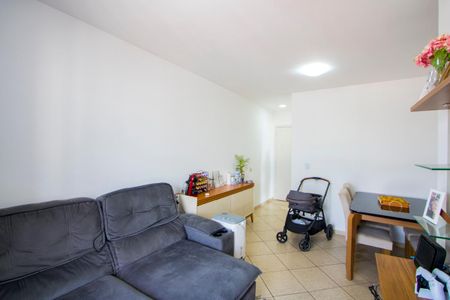 Sala de apartamento para alugar com 3 quartos, 63m² em Vila Homero Thon, Santo André