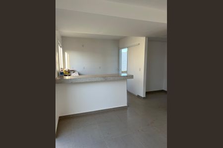 Casa de Condomínio para alugar com 3 quartos, 81m² em Granja Marileusa, Uberlândia