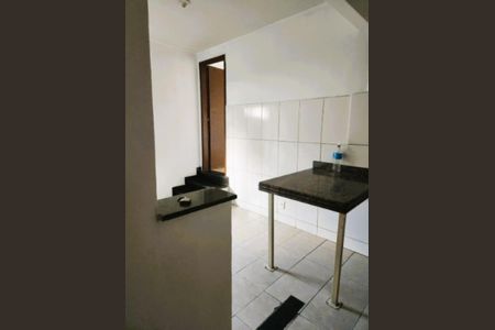 Casa para alugar com 3 quartos, 120m² em Monte Castelo, Contagem