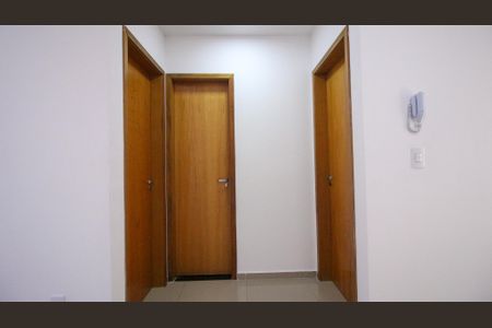 Sala/Cozinha de apartamento à venda com 2 quartos, 42m² em Chácara Mafalda, São Paulo