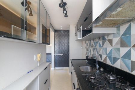 Cozinha de apartamento para alugar com 3 quartos, 71m² em Cavalhada, Porto Alegre