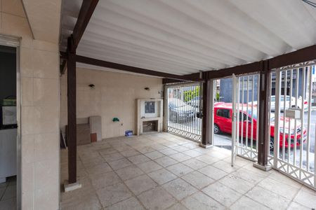 Garagem de casa para alugar com 2 quartos, 110m² em Jardim Munhoz, Guarulhos