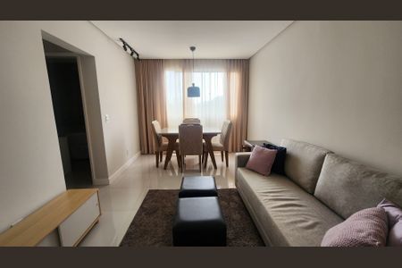 Sala de apartamento para alugar com 2 quartos, 70m² em Brotas, Salvador