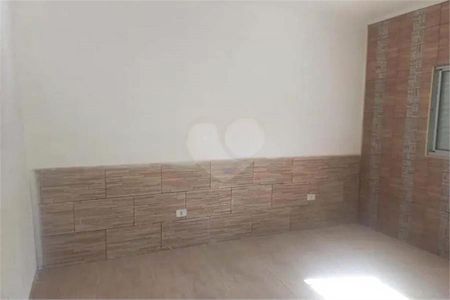 Casa à venda com 4 quartos, 90m² em Vila Darli, São Paulo