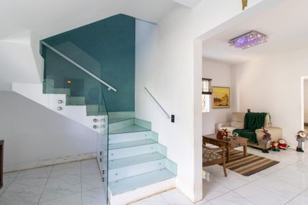 Sala de casa à venda com 4 quartos, 218m² em Vila Brandina, Campinas