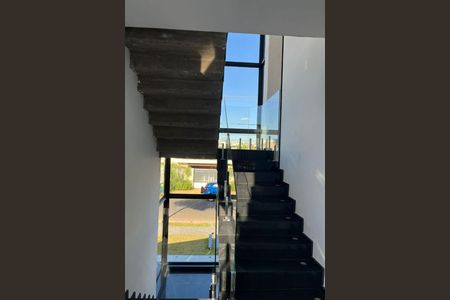 Casa à venda com 4 quartos, 380m² em Swiss Park, Campinas