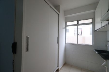 Cozinha de apartamento para alugar com 2 quartos, 49m² em Jardim Heitor Rigon, Ribeirão Preto