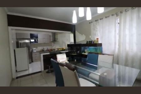 Foto 02 de casa à venda com 2 quartos, 116m² em Jardim Record, São Paulo