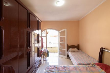 Casa à venda com 3 quartos, 300m² em Jardim Aricanduva, São Paulo