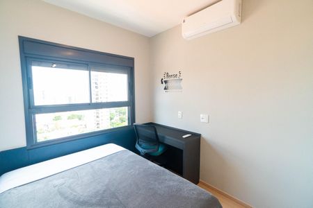 Quarto de kitnet/studio para alugar com 1 quarto, 28m² em Mirandópolis, São Paulo