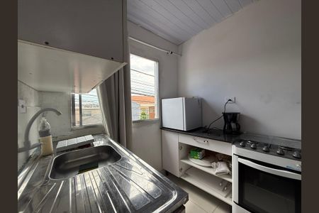 Cozinha de casa para alugar com 1 quarto, 20m² em Sacomã, São Paulo