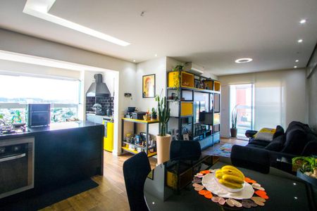 Sala de apartamento à venda com 2 quartos, 73m² em Vila Eldizia, Santo André