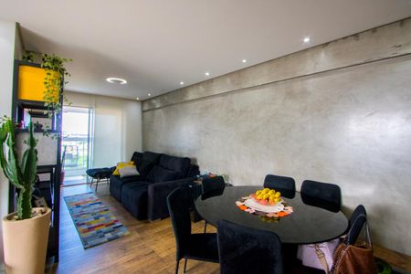 Sala de apartamento à venda com 2 quartos, 73m² em Vila Eldizia, Santo André