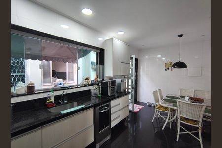 Casa de Condomínio à venda com 4 quartos, 600m² em Freguesia (jacarepaguá), Rio de Janeiro