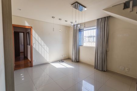 Sala 1 de apartamento à venda com 4 quartos, 155m² em Ana Lúcia, Belo Horizonte