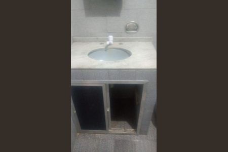 Banheiro de apartamento à venda com 1 quarto, 60m² em Penha Circular, Rio de Janeiro