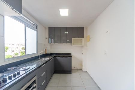 Cozinha de apartamento para alugar com 2 quartos, 45m² em Cecília, Viamão