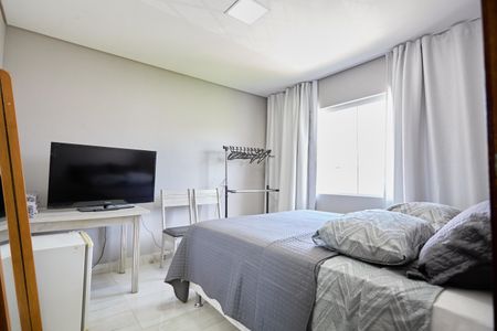 Quarto 2 de apartamento para alugar com 2 quartos, 99m² em Parque da Fonte, São José dos Pinhais