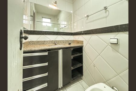 Apartamento à venda com 4 quartos, 156m² em Serrano, Belo Horizonte