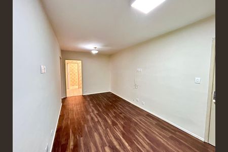 Sala de apartamento à venda com 2 quartos, 62m² em Jardim Barbosa, Guarulhos