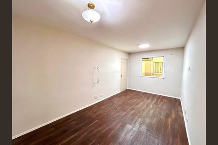 Sala de apartamento à venda com 2 quartos, 62m² em Jardim Barbosa, Guarulhos