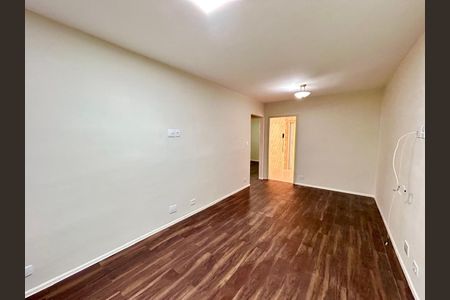 Sala de apartamento à venda com 2 quartos, 62m² em Jardim Barbosa, Guarulhos