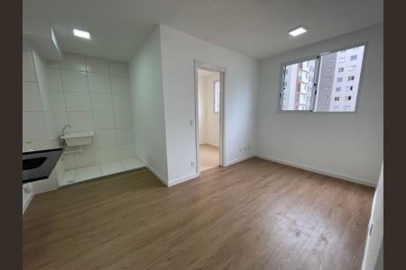 Sala de apartamento para alugar com 2 quartos, 35m² em Jaguaré, São Paulo