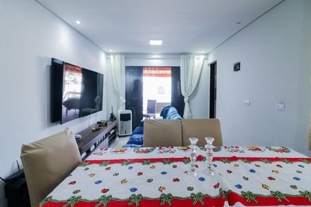 Sala de casa à venda com 3 quartos, 80m² em Jardim Esmeralda, São Paulo