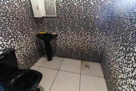 Banheiro de casa para alugar com 1 quarto, 40m² em Parada Xv de Novembro, São Paulo