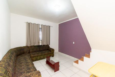 Sala de casa para alugar com 1 quarto, 130m² em Jardim Sonia Maria, São Paulo