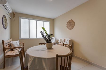 Sala de apartamento à venda com 2 quartos, 54m² em Higienópolis, Porto Alegre