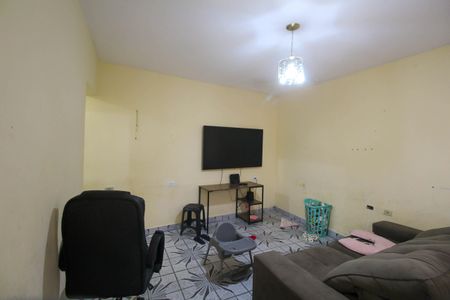 Casa à venda com 4 quartos, 140m² em Parque Luis Mucciolo, São Paulo