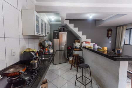 Cozinha de casa à venda com 1 quarto, 622m² em Santa Cruz, Belo Horizonte
