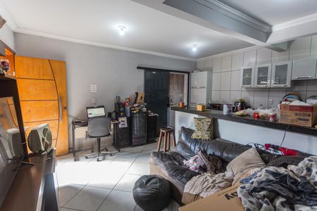 Sala de casa à venda com 1 quarto, 622m² em Santa Cruz, Belo Horizonte