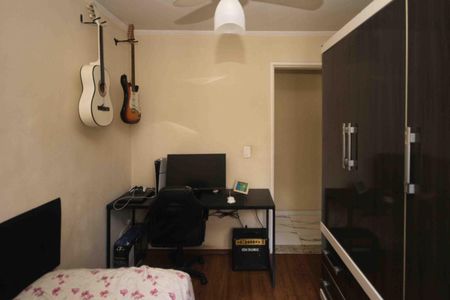 Quarto de apartamento à venda com 2 quartos, 47m² em Jardim Angela (zona Leste), São Paulo