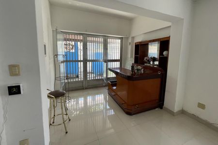 Sala de casa para alugar com 4 quartos, 300m² em Vila Amelia, Duque de Caxias