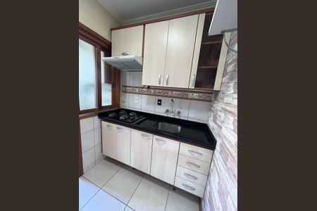 Cozinha de apartamento para alugar com 2 quartos, 58m² em Jardim Botânico, Porto Alegre