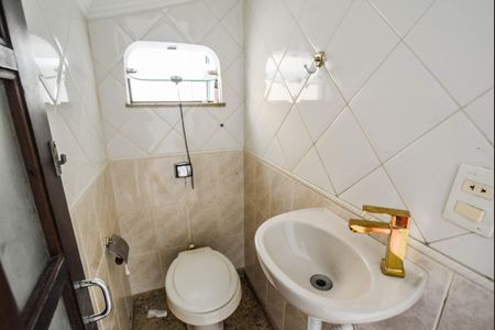 Lavabo de casa à venda com 3 quartos, 220m² em Jardim Las Vegas, Santo André