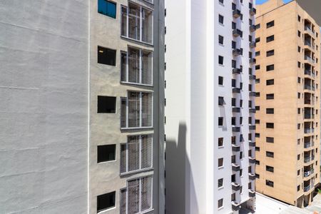 Sacada de apartamento à venda com 3 quartos, 88m² em Vila Olímpia, São Paulo