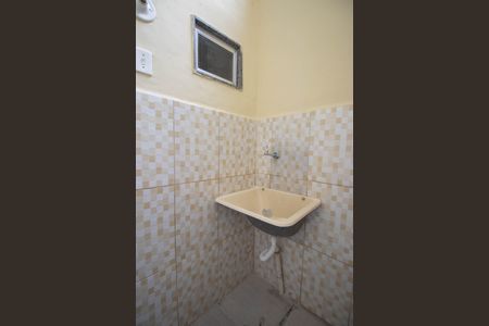 Casa para alugar com 1 quarto, 50m² em Laranjal, São Gonçalo