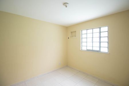 Casa para alugar com 1 quarto, 50m² em Laranjal, São Gonçalo