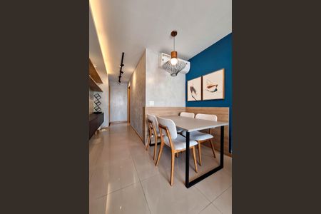 Sala de apartamento à venda com 2 quartos, 65m² em Santa Rosa, Niterói