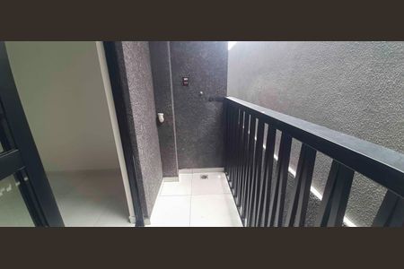Área de Serviço de apartamento para alugar com 1 quarto, 25m² em Km 18, Osasco