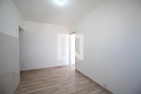 Apartamento para alugar com 1 quarto, 55m² em Pari, São Paulo