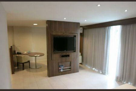 Apartamento para alugar com 1 quarto, 80m² em Centro, Nova Iguaçu