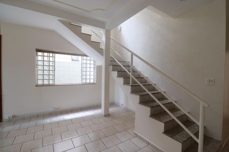 Sala de casa para alugar com 3 quartos, 240m² em Ribeirânia, Ribeirão Preto