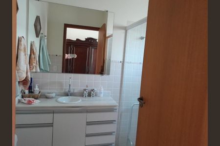 Casa à venda com 4 quartos, 250m² em Chácara Belvedere, Campinas