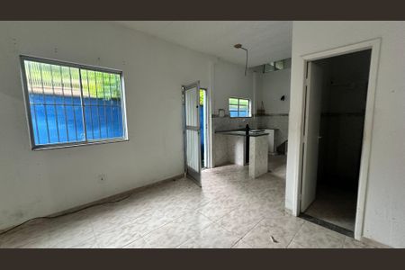 Sala de kitnet/studio para alugar com 2 quartos, 80m² em Vargem Grande, Rio de Janeiro